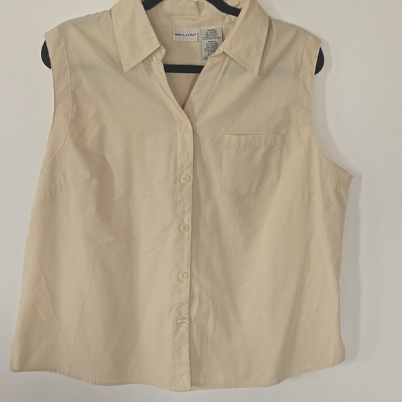 White Stag Button Up Top Size XL - Picture 5 of 5